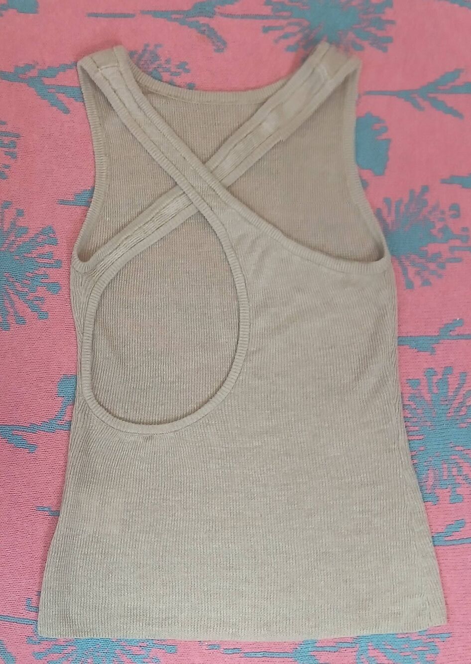 Venroy womens small tank 100% linen top tan shirt cut out back